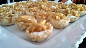 apple cinnamon cheesecake bites