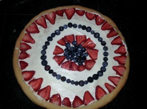 Red, white & blue fruit pizza